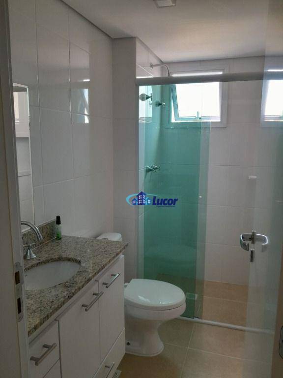 Apartamento para alugar com 3 quartos, 83m² - Foto 9