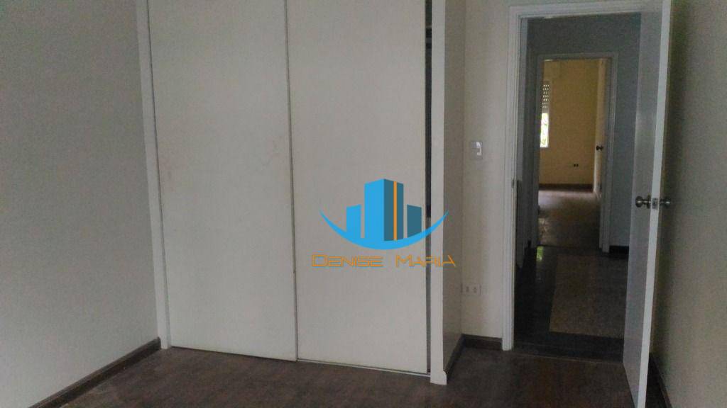 Casa de Condomínio para alugar com 4 quartos, 220m² - Foto 11
