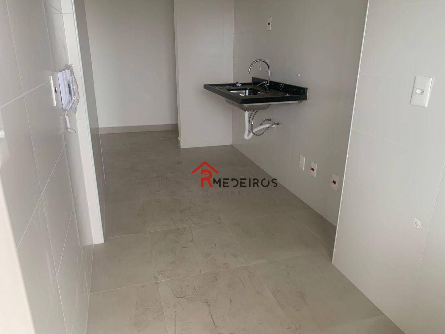 Apartamento à venda com 1 quarto, 57m² - Foto 15