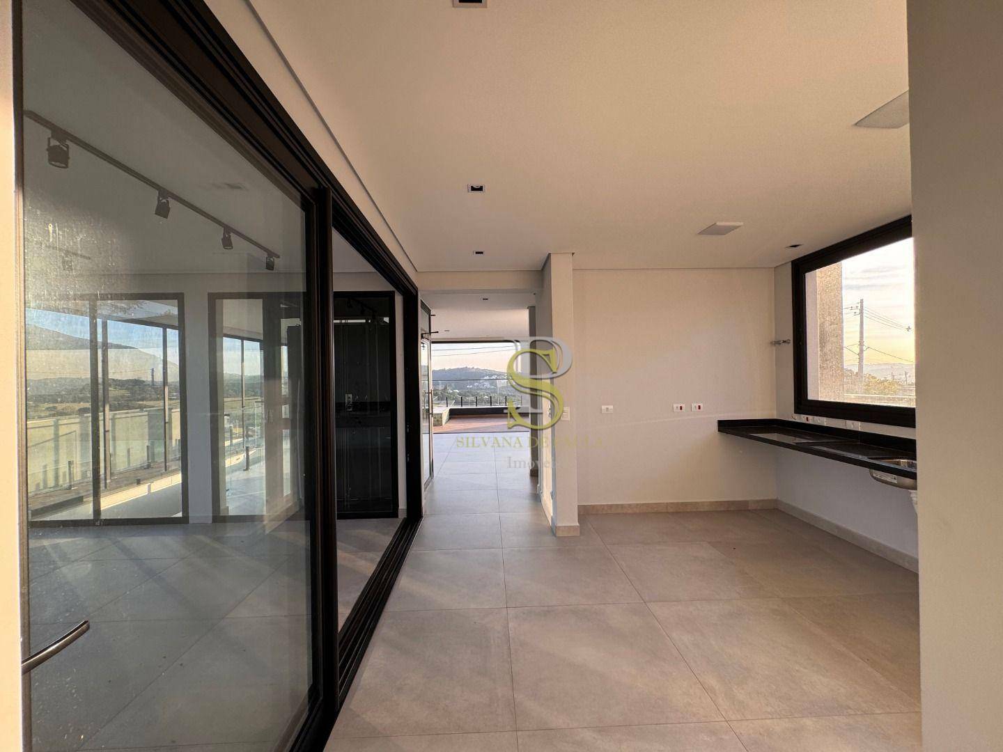 Casa de Condomínio à venda com 3 quartos, 346m² - Foto 18