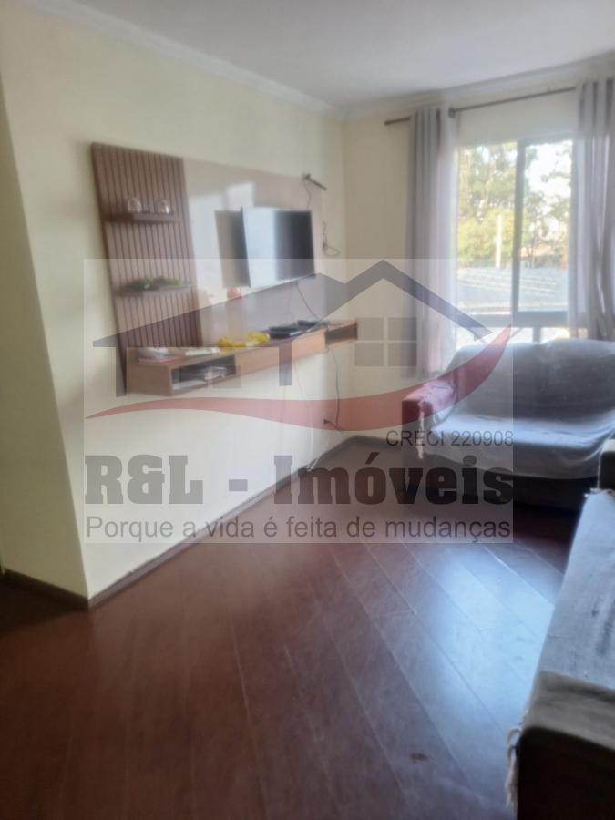 Apartamento à venda com 2 quartos, 63m² - Foto 5