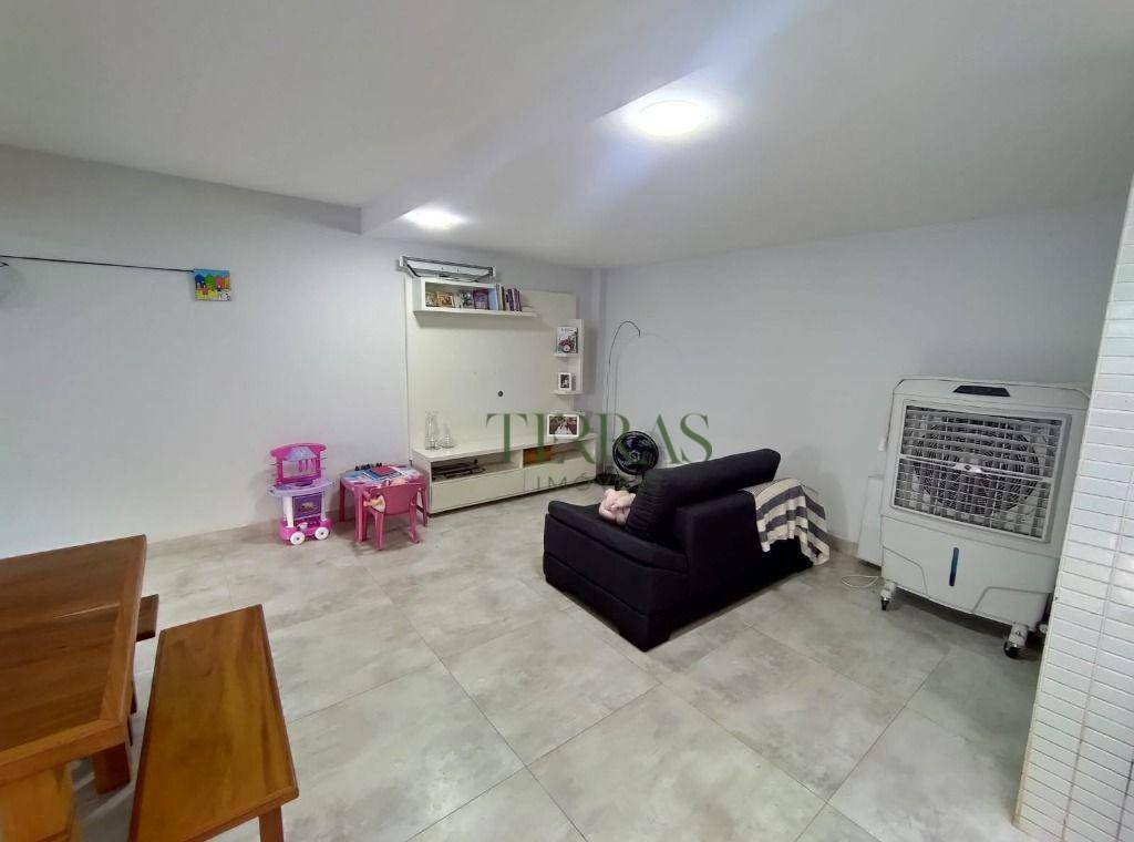 Casa de Condomínio à venda com 3 quartos, 200M2 - Foto 6