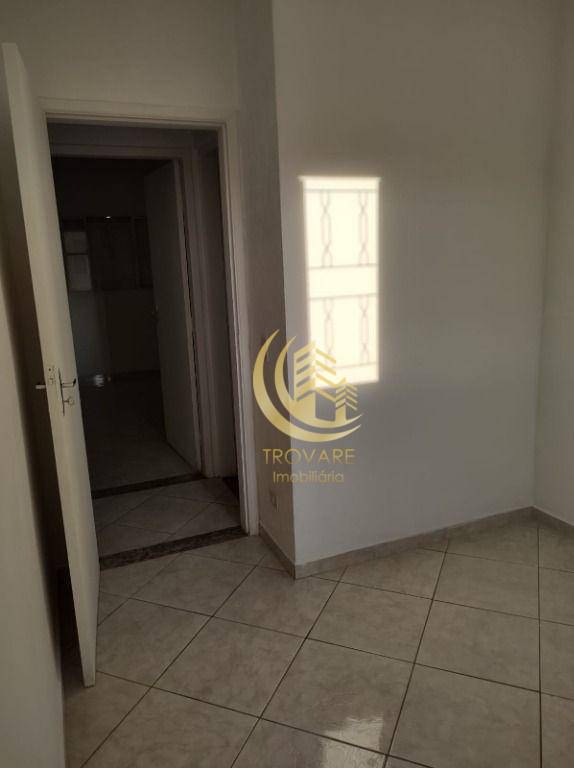 Apartamento à venda com 3 quartos, 68m² - Foto 5