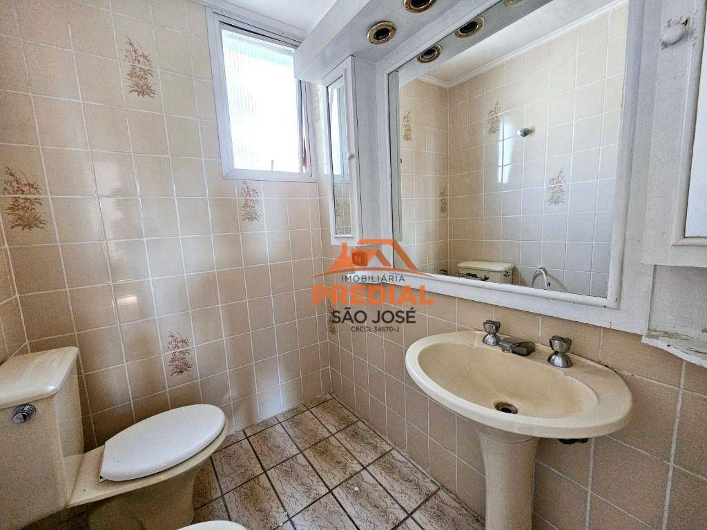 Apartamento à venda com 3 quartos, 82m² - Foto 15