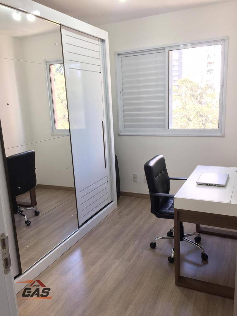 Apartamento à venda com 3 quartos, 74m² - Foto 11