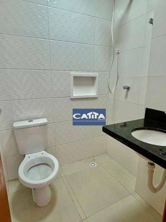 Apartamento para alugar com 2 quartos, 30m² - Foto 13