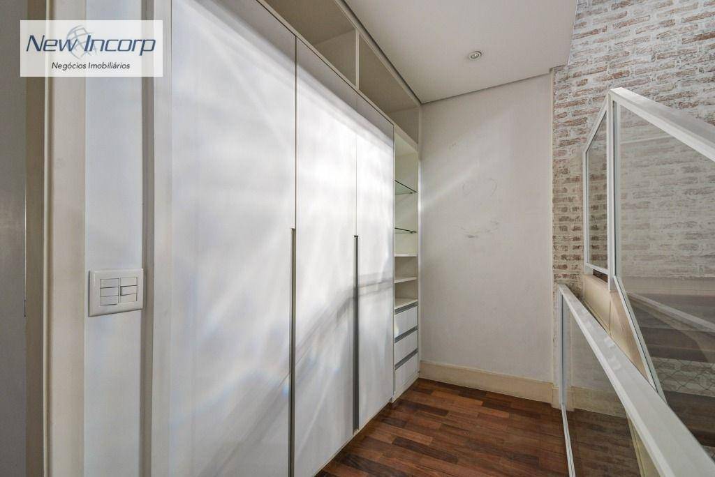 Sobrado à venda com 4 quartos, 375m² - Foto 37