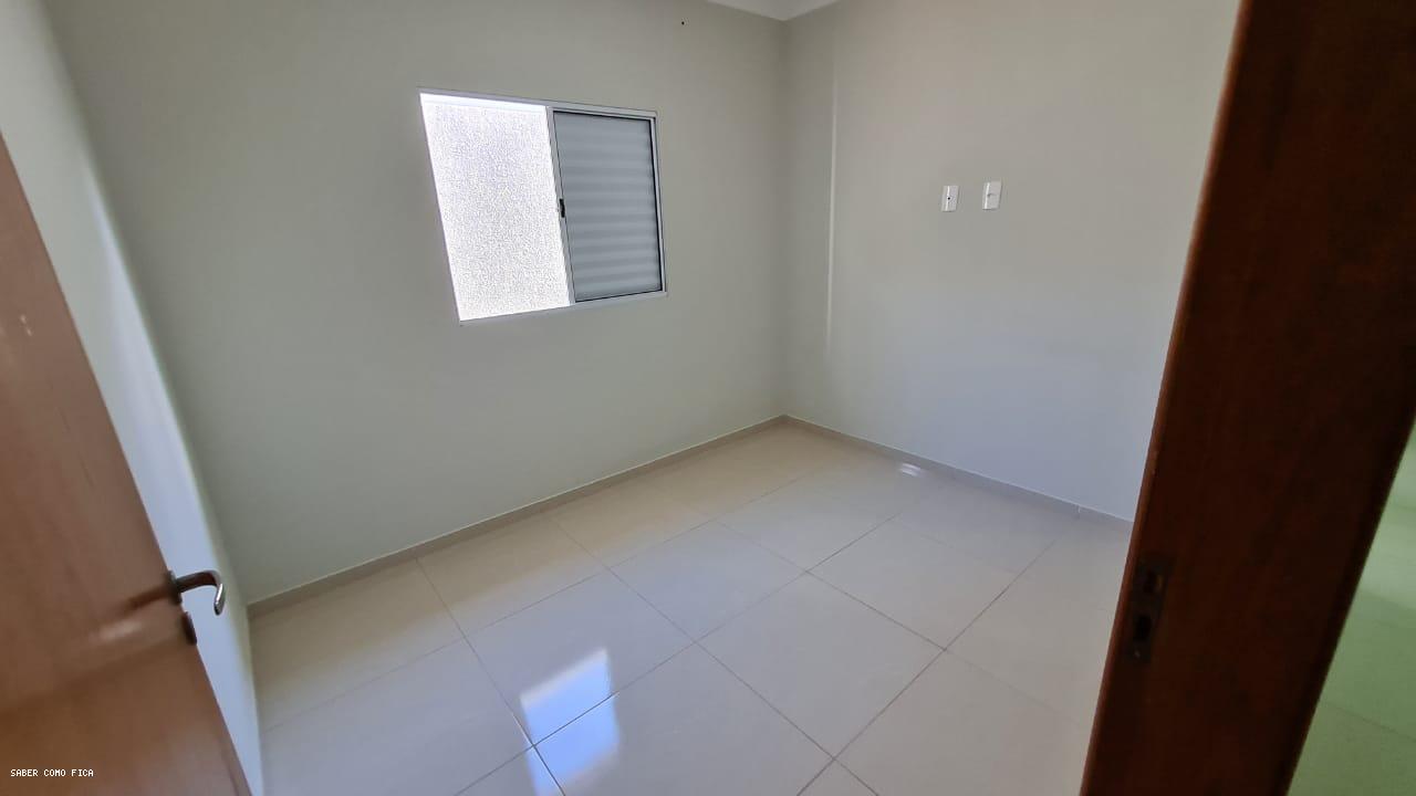 Casa à venda com 3 quartos, 165m² - Foto 8