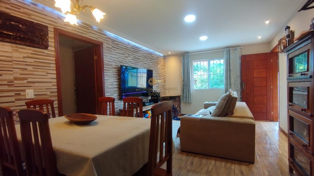 Casa à venda com 3 quartos, 680m² - Foto 2