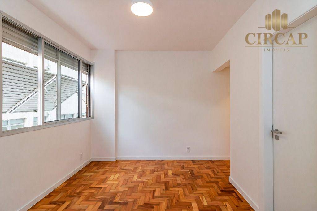 Apartamento à venda com 2 quartos, 87m² - Foto 18