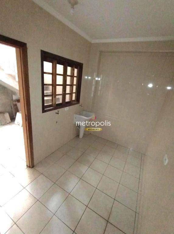 Sobrado à venda com 3 quartos, 213m² - Foto 3