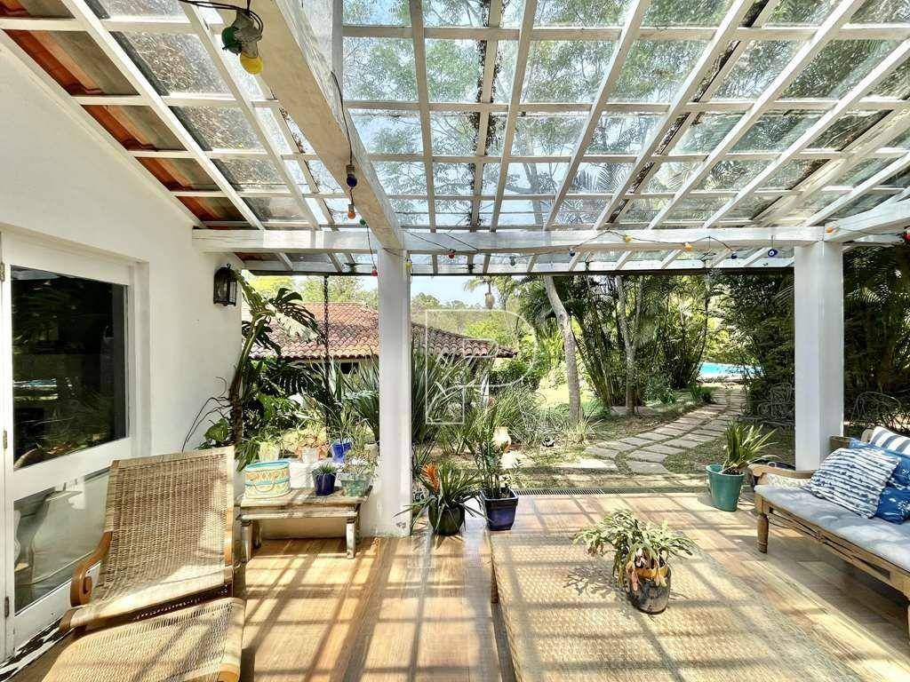 Casa de Condomínio à venda com 4 quartos, 282m² - Foto 15