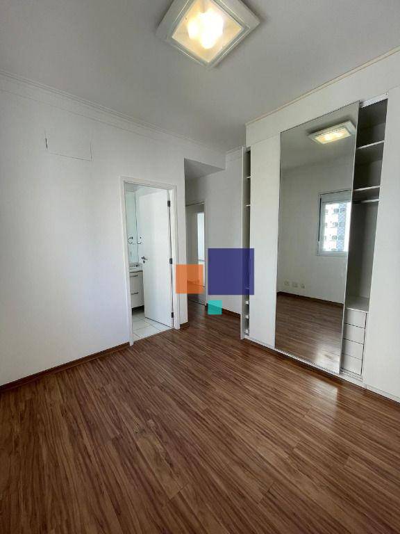 Apartamento para alugar com 4 quartos, 182m² - Foto 48