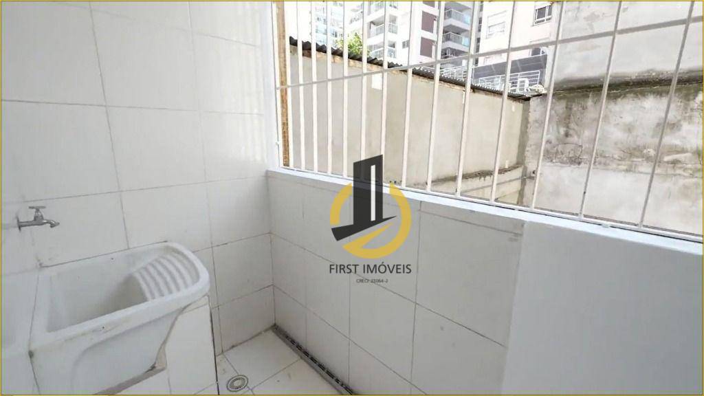 Apartamento à venda com 1 quarto, 44m² - Foto 13