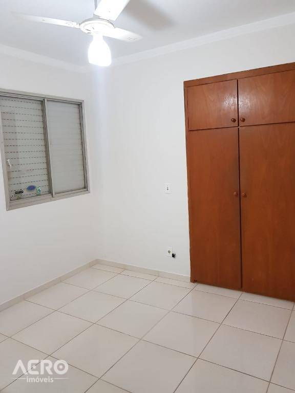 Apartamento à venda com 2 quartos, 65m² - Foto 7