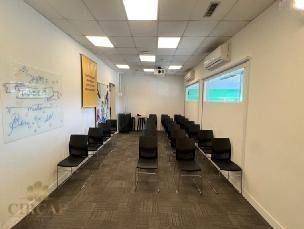 Prédio Inteiro para alugar, 1200m² - Foto 9