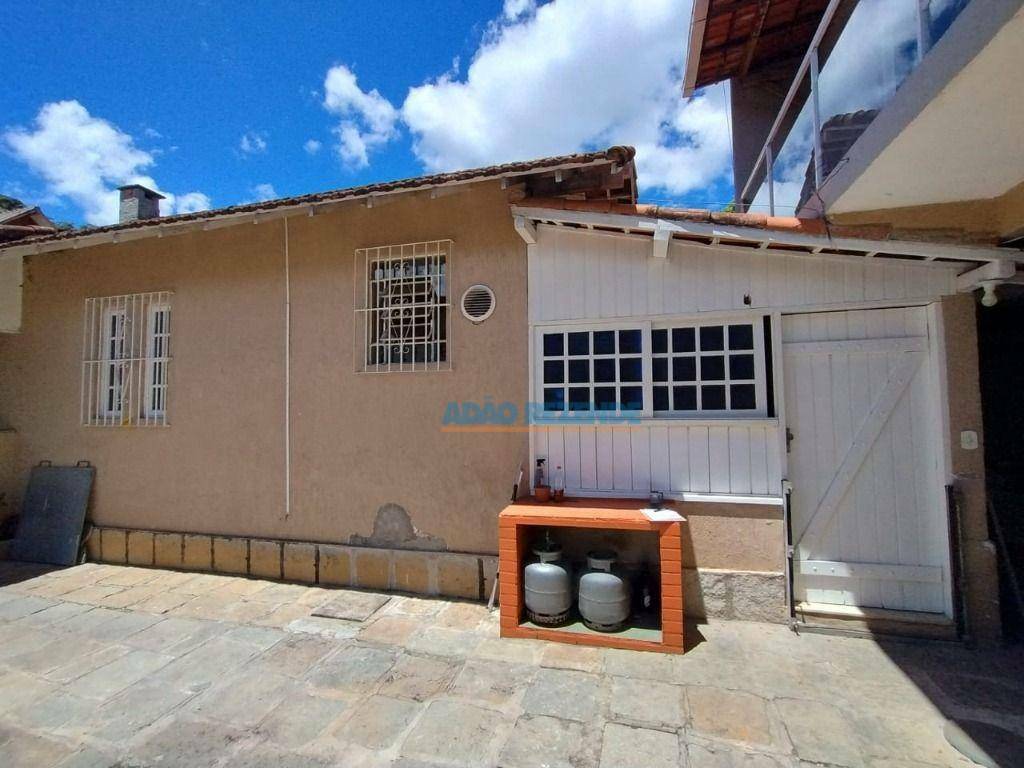 Casa à venda com 4 quartos, 221m² - Foto 35
