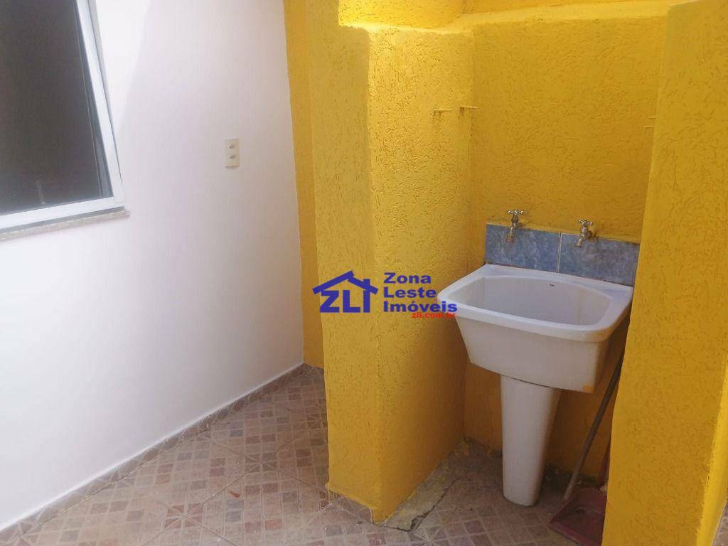 Casa para alugar com 2 quartos, 98m² - Foto 18