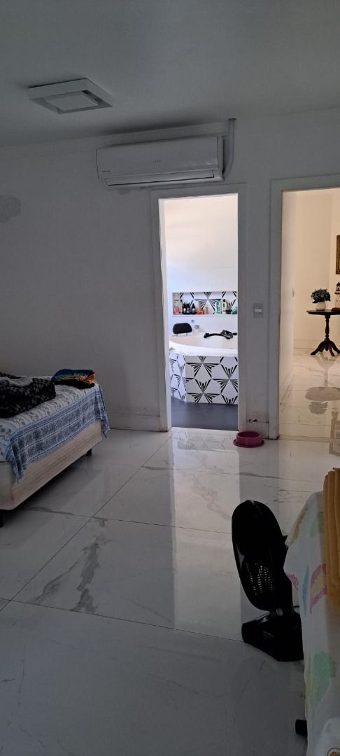 Casa à venda com 3 quartos, 200m² - Foto 6