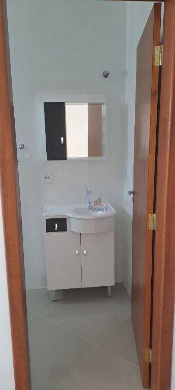 Apartamento para alugar com 1 quarto, 40m² - Foto 14