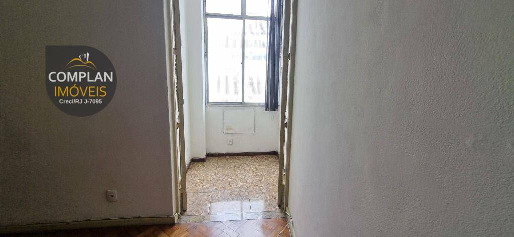 Apartamento à venda com 2 quartos, 87m² - Foto 8