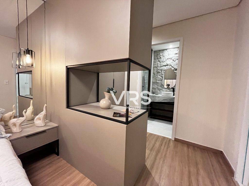 Apartamento à venda com 2 quartos, 65m² - Foto 11