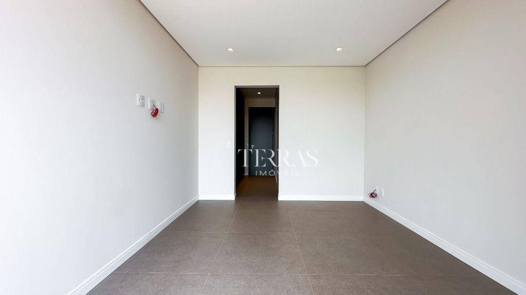 Casa de Condomínio à venda com 5 quartos, 500m² - Foto 9