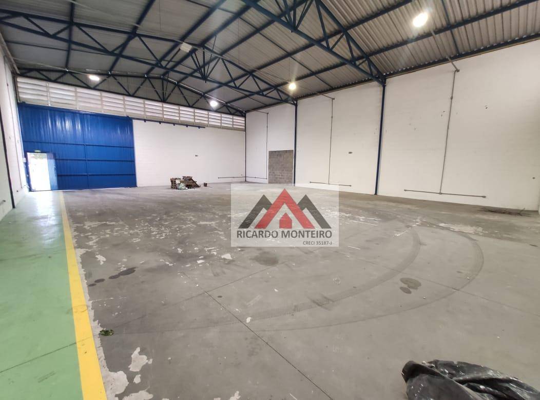 Depósito-Galpão-Armazém para alugar, 420m² - Foto 1