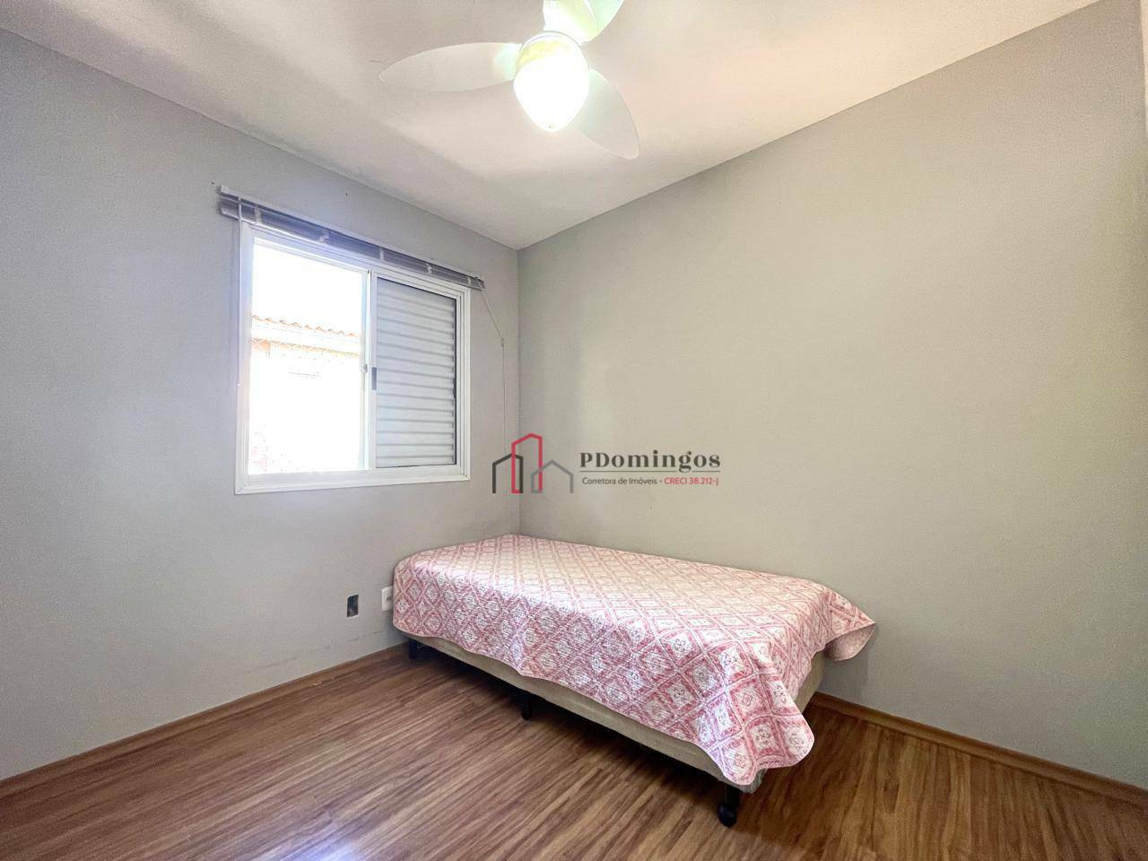 Apartamento para alugar com 2 quartos, 42m² - Foto 13