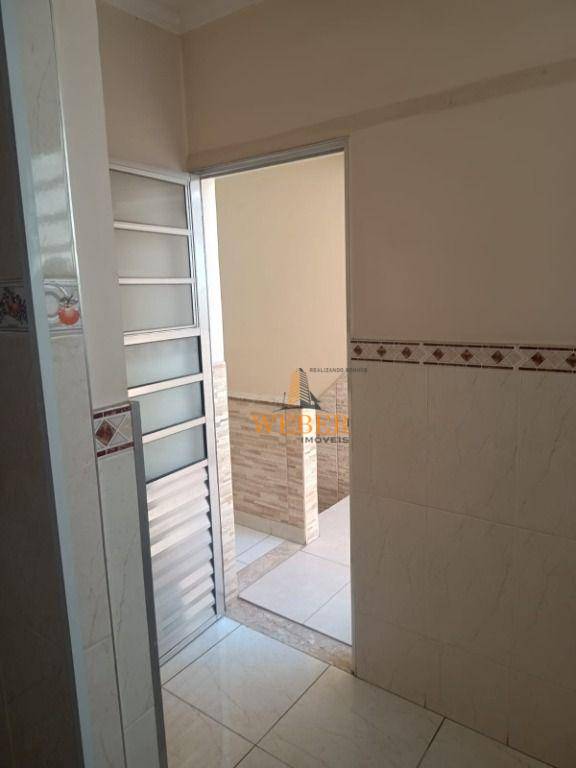 Sobrado à venda com 3 quartos, 160m² - Foto 4