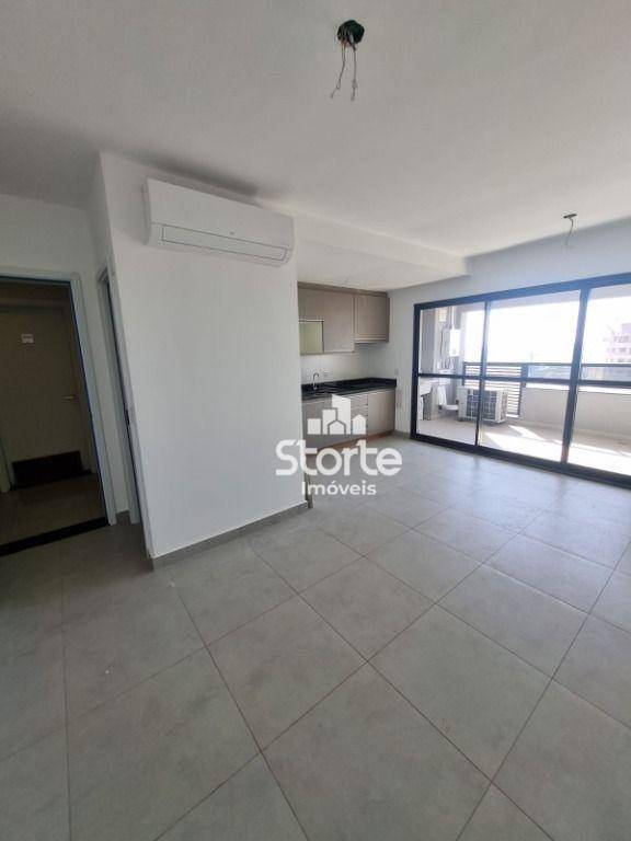 Apartamento à venda com 3 quartos, 81m² - Foto 3