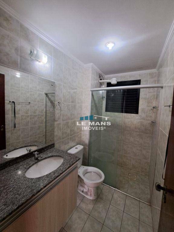 Apartamento para alugar com 3 quartos, 88m² - Foto 10