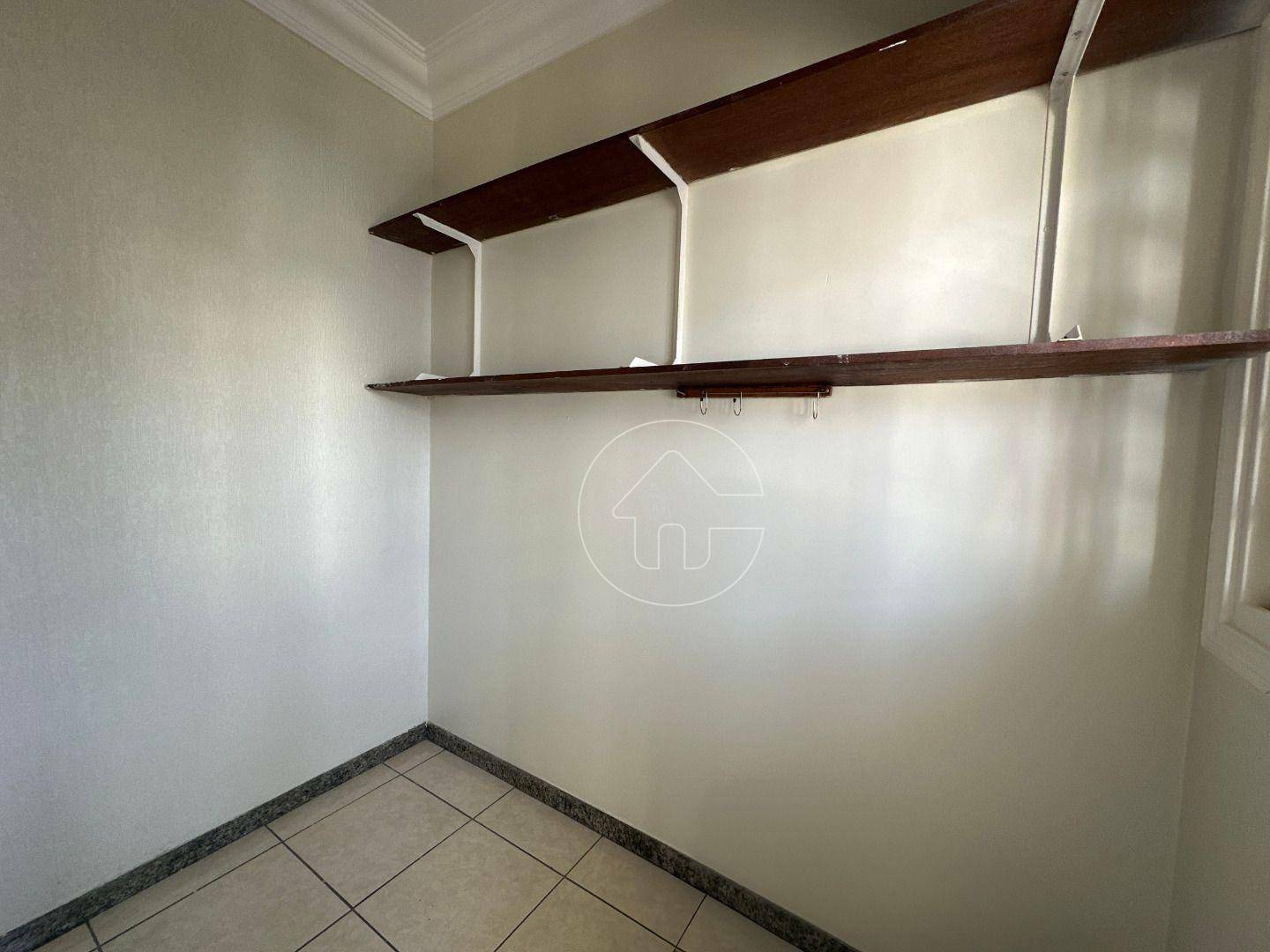 Apartamento para alugar com 3 quartos, 178m² - Foto 19