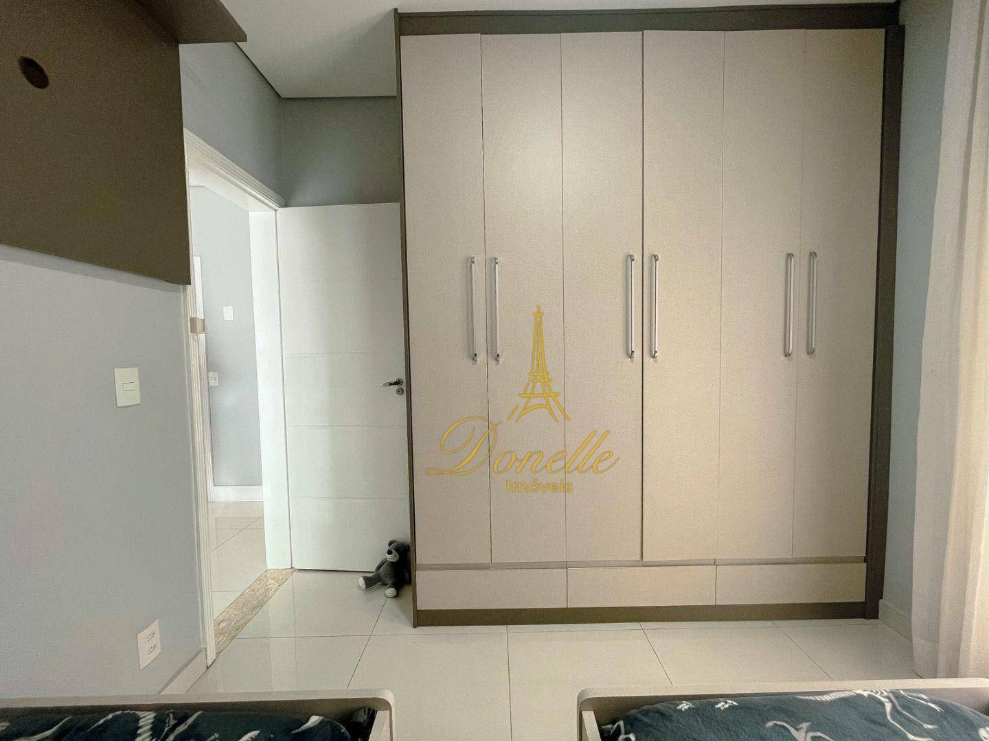 Sobrado à venda com 4 quartos, 323m² - Foto 68