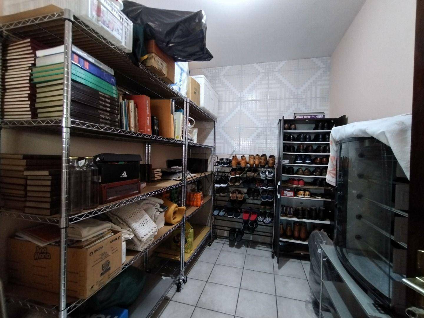 Sobrado à venda com 3 quartos, 391m² - Foto 44