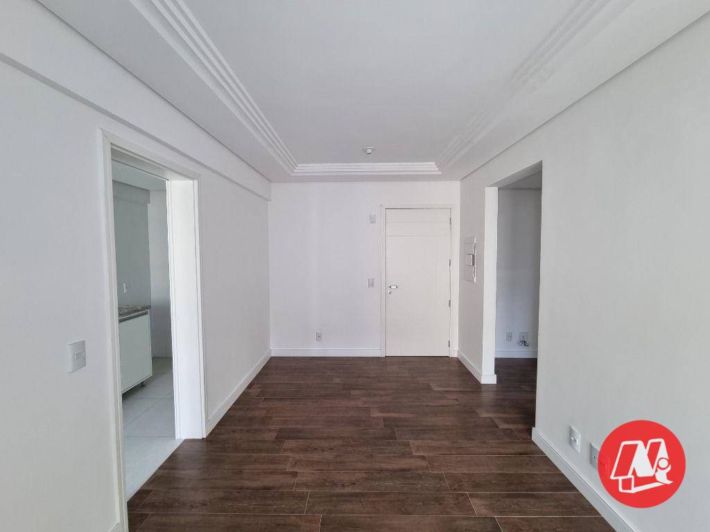 Apartamento para alugar com 1 quarto, 50m² - Foto 2