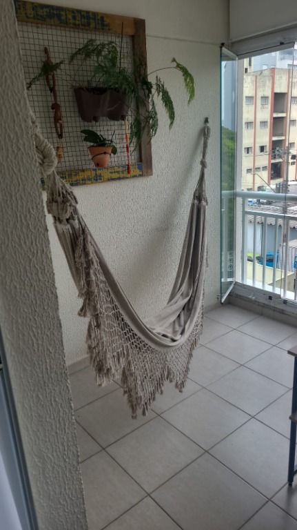 Apartamento à venda com 3 quartos, 108m² - Foto 8