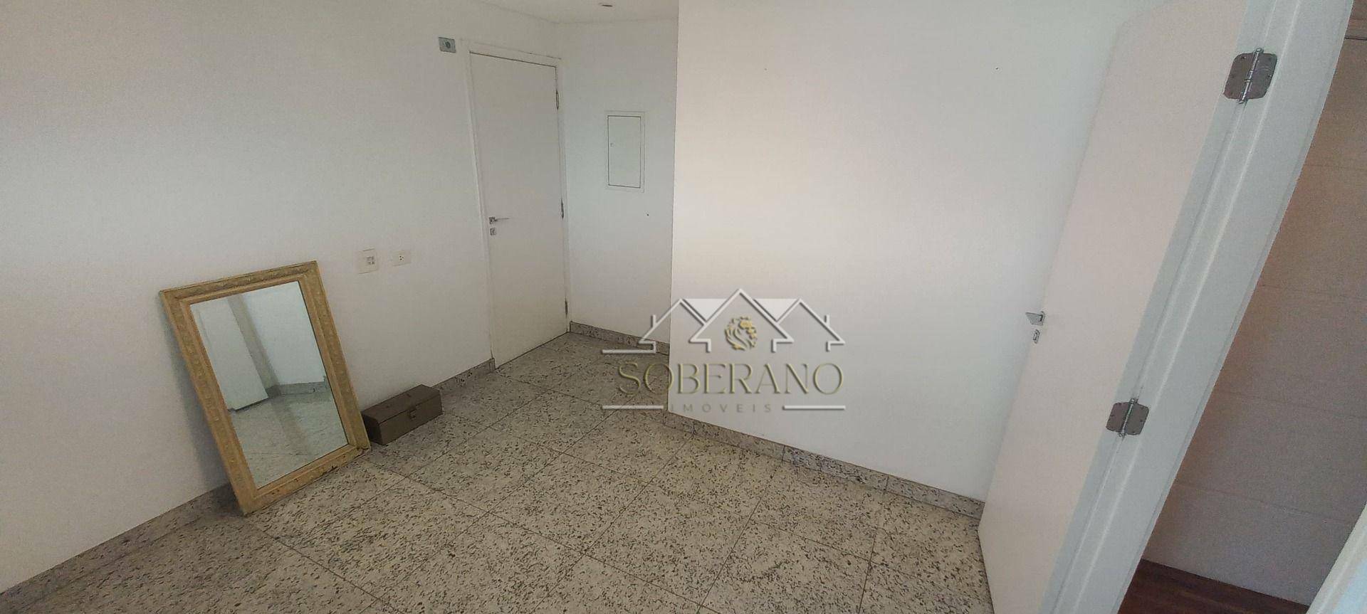 Cobertura à venda com 3 quartos, 250m² - Foto 12