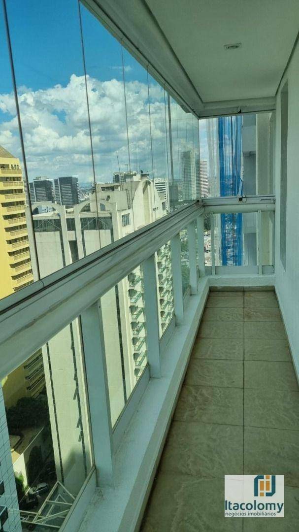 Apartamento à venda com 3 quartos, 253m² - Foto 13