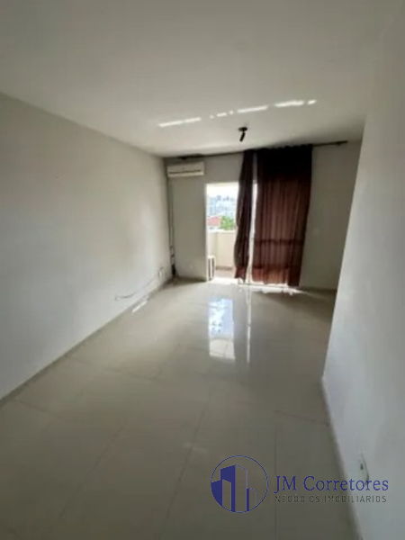 Apartamento à venda com 3 quartos, 79m² - Foto 3