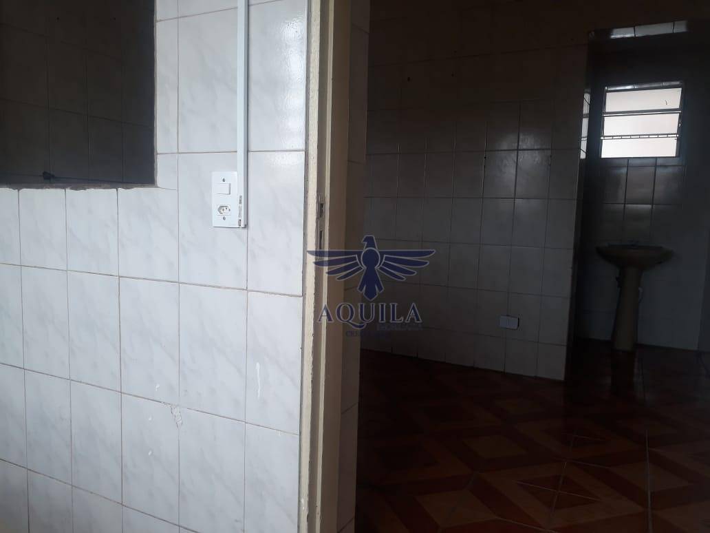 Casa para alugar com 3 quartos, 250M2 - Foto 6