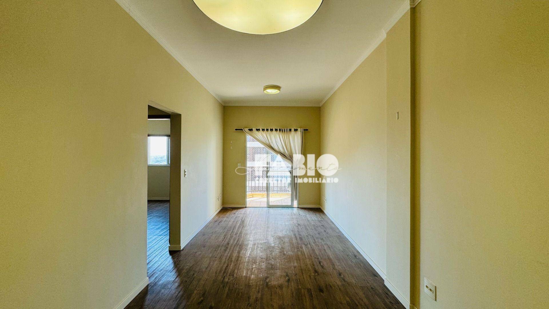 Apartamento à venda com 2 quartos, 82m² - Foto 4