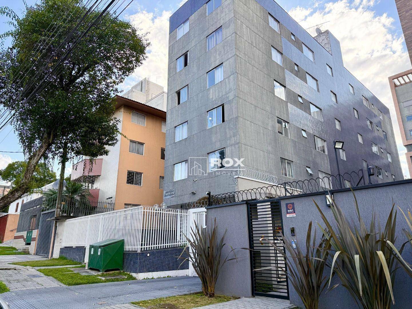 Apartamento à venda com 2 quartos, 49m² - Foto 18