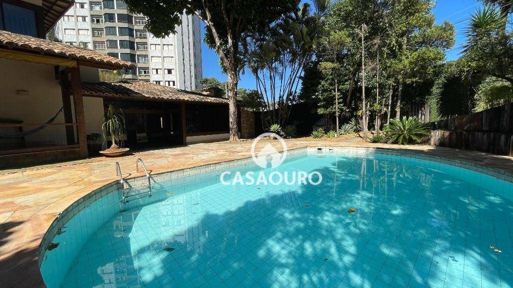 Casa à venda com 5 quartos, 750m² - Foto 10