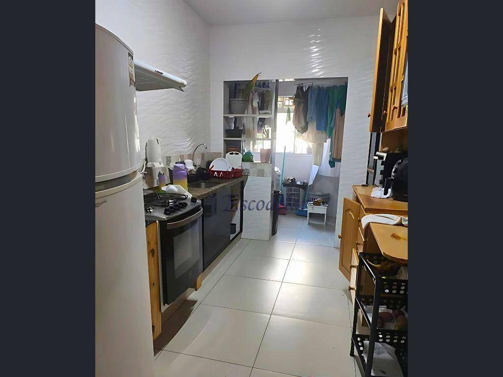 Apartamento à venda com 2 quartos, 78m² - Foto 4