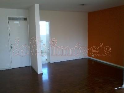 Apartamento para alugar com 3 quartos, 180m² - Foto 3