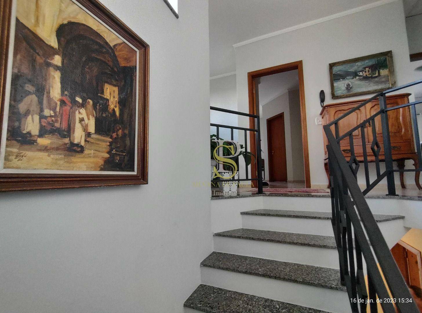 Casa para alugar com 3 quartos, 260m² - Foto 17