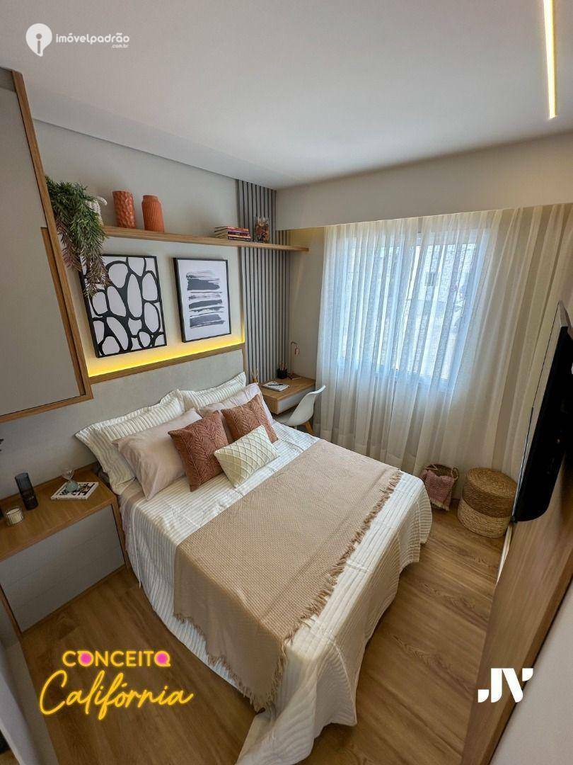 Apartamento à venda com 2 quartos, 62m² - Foto 1