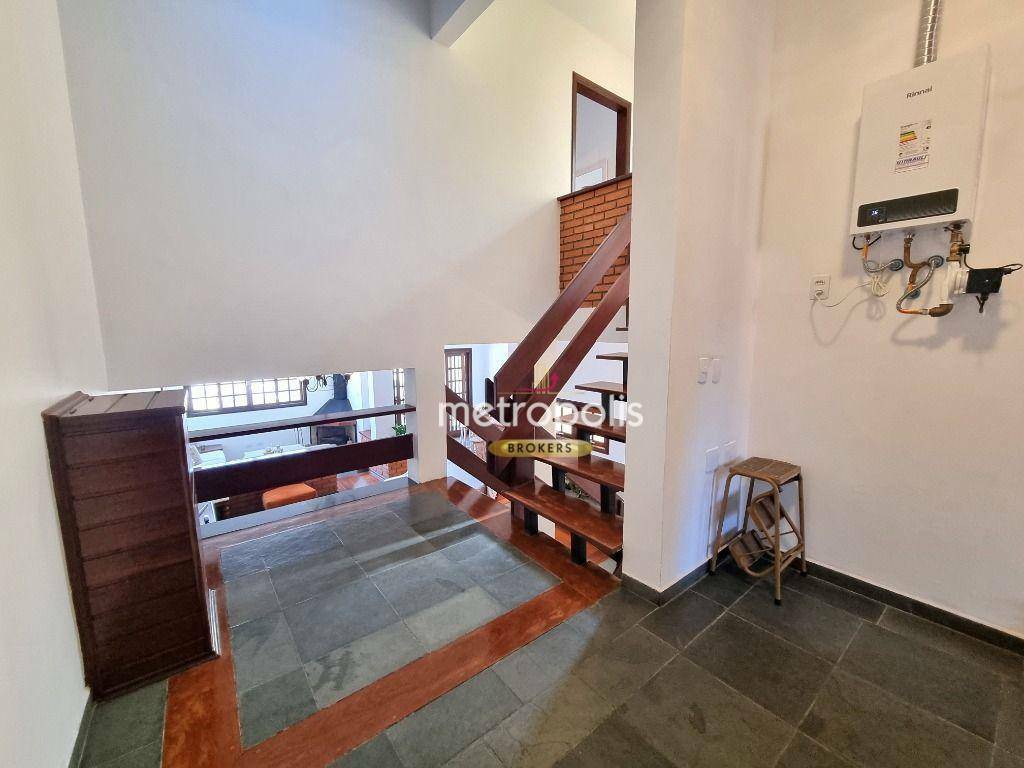 Sobrado à venda com 3 quartos, 347m² - Foto 19