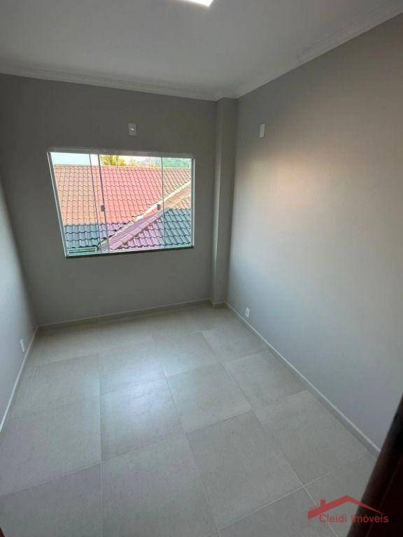 Apartamento à venda com 3 quartos, 94m² - Foto 13